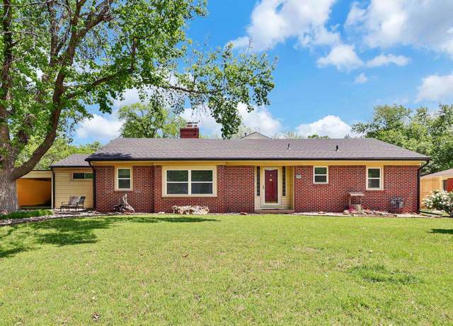 Property at 1542 N Pleasantview, Wichita, KS 67203, 4 beds, 3 baths