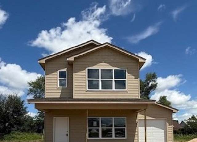 Property at 1736 S Goebel St, Wichita, KS 67207, 3 beds, 2.5 baths