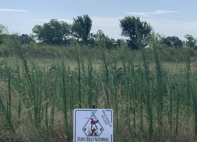 Property at 1304 E Flint Hills National Pkwy, Andover, KS 67002