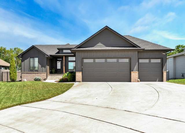 Property at 3318 S Capri Ct, Wichita, KS 67210, 5 beds, 3 baths