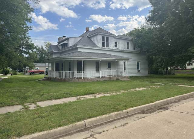 Property at 317 E Concord, Holyrood, KS 67450, 3 beds, 2 baths