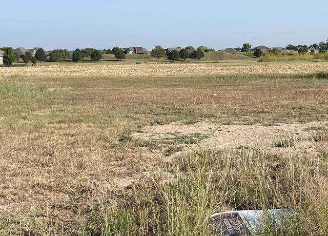 Property at 720 Goldspike, Newton, KS 67114