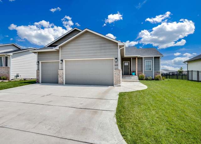 Property at 5428 N Saint Paul Ct, Wichita, KS 67204, 4 beds, 3 baths