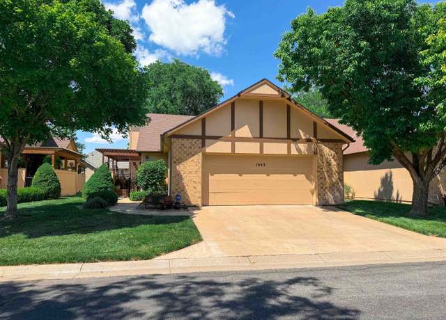Property at 1043 Burr Oak Ln, Salina, KS 67401, 4 beds, 3.5 baths