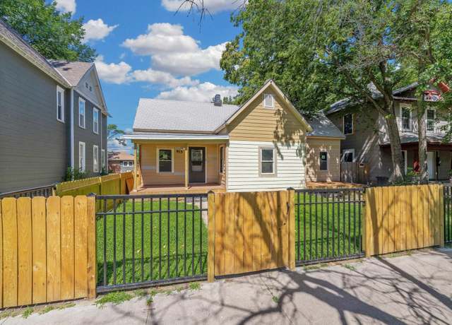 Property at 915 S Topeka Ave, Wichita, KS 67211, 2 beds, 1 bath