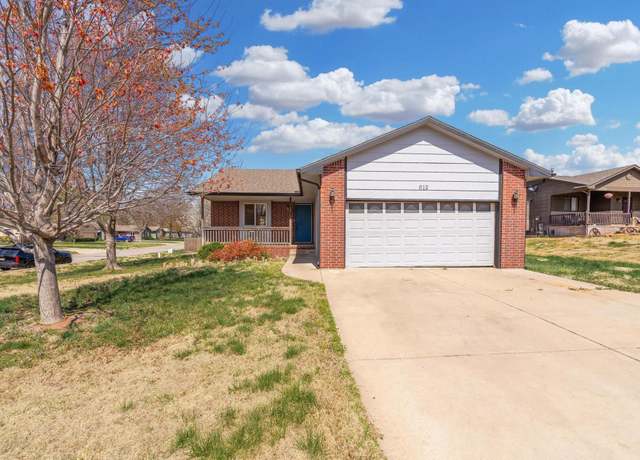 Property at 612 Hemmen Terrace Ct, Colwich, KS 67030, 3 beds, 2 baths