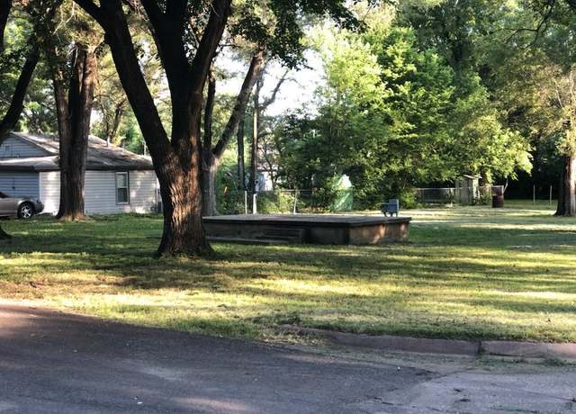 Property at 522 Arbor St, Mulvane, KS 67110