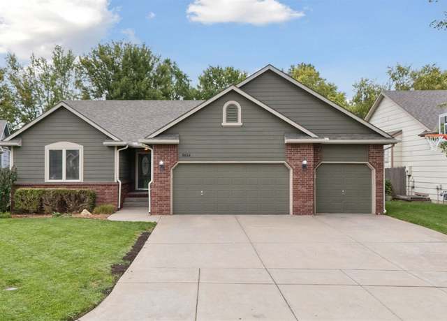 Property at 8614 W Oak Ridge Cir, Wichita, KS 67205, 4 beds, 3 baths