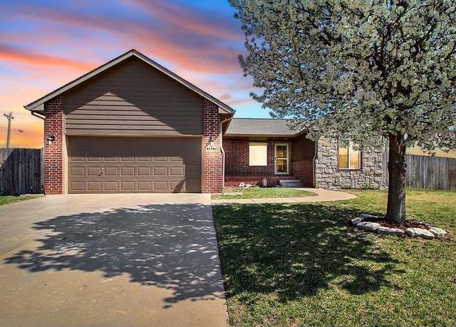 Property at 1822 N Nickelton Ct, Wichita, KS 67235, 4 beds, 2 baths