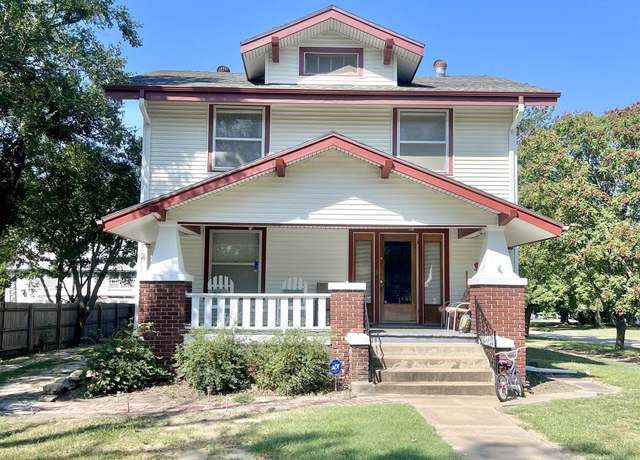 Property at 521 N Oak St, Eureka, KS 67045, 4 beds, 1.5 baths