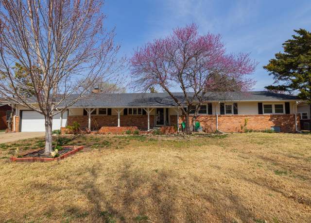 Property at 202 S Bonnie Brae, Wichita, KS 67207, 4 beds, 4 baths