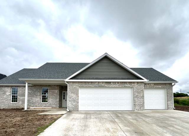 Property at 138 Castle Pines Dr, Arkansas City, KS 67005, 3 beds, 2 baths