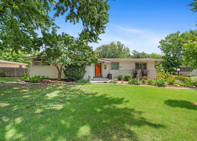 Property at 262 S Bonnie Brae St, Wichita, KS 67207, 4 beds, 2.5 baths