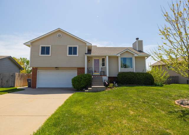 Property at 7609 E Winterberry, Wichita, KS 67226, 3 beds, 3 baths