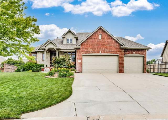 Property at 14117 W Taylor Cir, Wichita, KS 67235, 5 beds, 3.5 baths