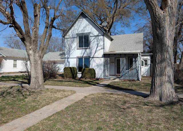 Property at 510 E 2nd St, Newton, KS 67114, 3 beds, 1 bath