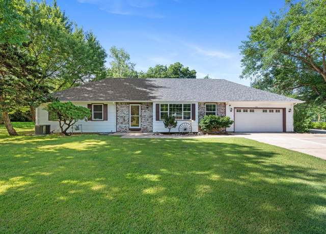 Property at 5501 E 38th St N, Bel Aire, KS 67220, 3 beds, 2 baths