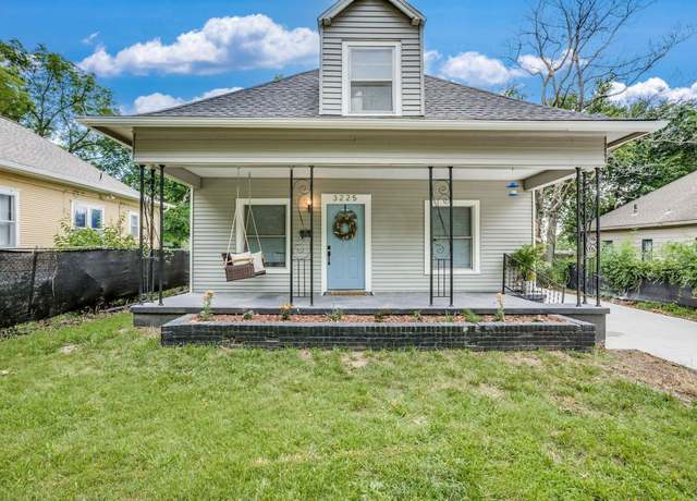 Property at 3225 Chatfield Pl, Wichita, KS 67208, 4 beds, 2 baths