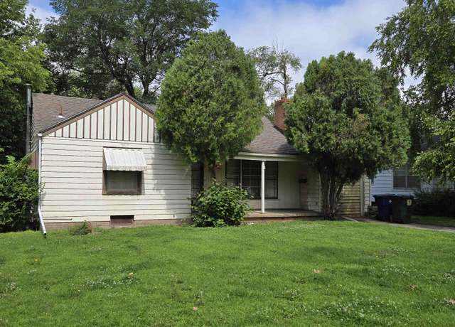 Property at 651 S Yale St, Wichita, KS 67218, 2 beds, 1 bath