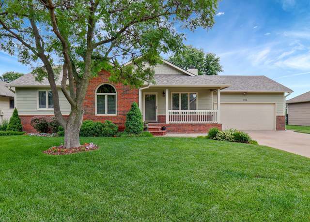 Property at 402 S Fieldcrest St, Wichita, KS 67209, 3 beds, 2 baths