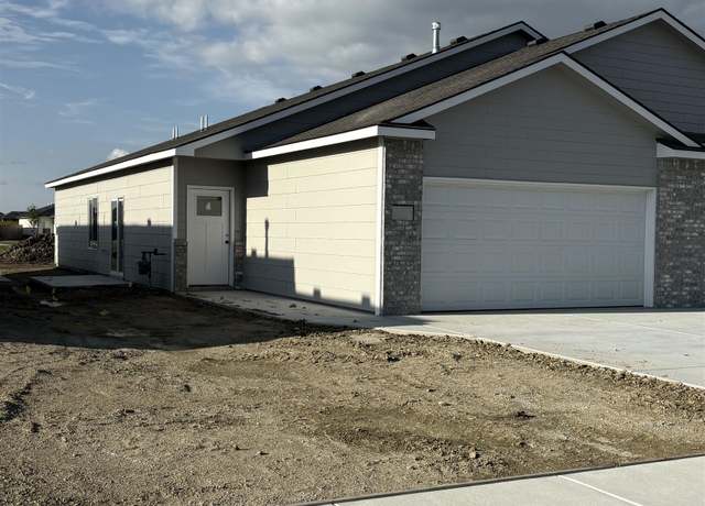 Property at 12954 E Blake St, Wichita, KS 67230, 3 beds, 2 baths