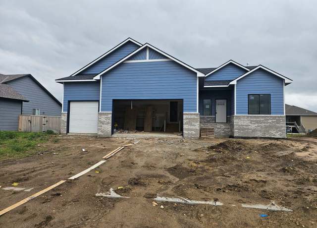 Property at 13413 E Gilbert St, Wichita, KS 67230, 5 beds, 3 baths