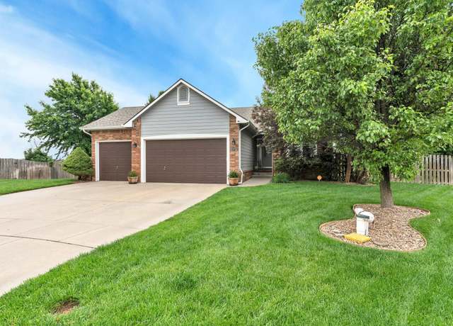 Property at 10715 W Waterside Ct, Maize, KS 67101, 4 beds, 3 baths