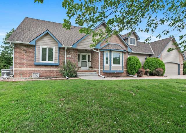 Property at 15026 E Black Oak St, Wichita, KS 67230, 5 beds, 3.5 baths