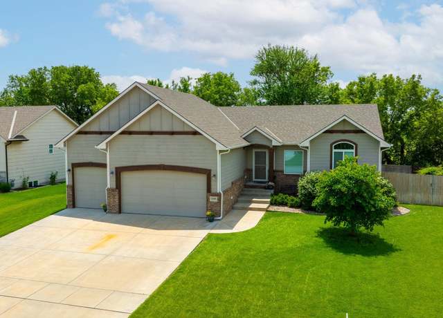 Property at 13505 W Lost Creek St, Wichita, KS 67235, 5 beds, 3 baths
