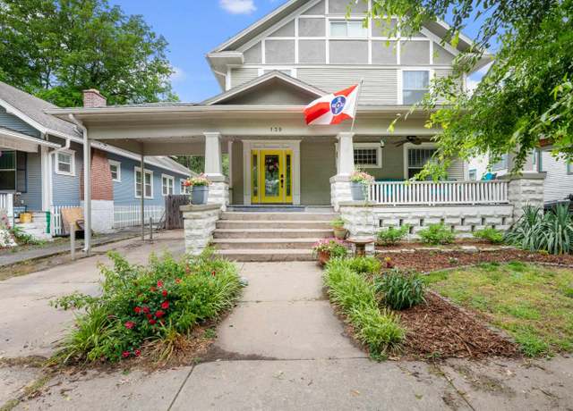 Property at 139 S Chautauqua, Wichita, KS 67211, 5 beds, 2 baths