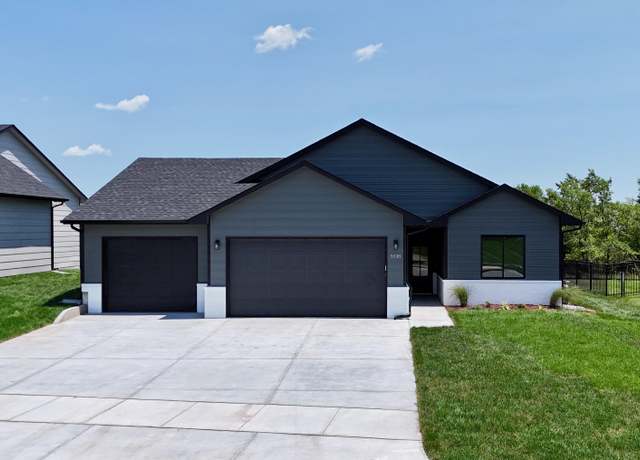 Property at 5538 N St. Paul St, Wichita, KS 67204, 4 beds, 2 baths