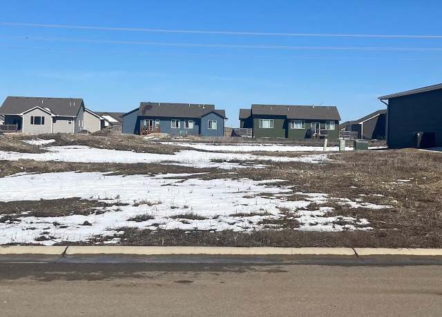 Property at 3136 E Highridge Ct, Park City, KS 67219