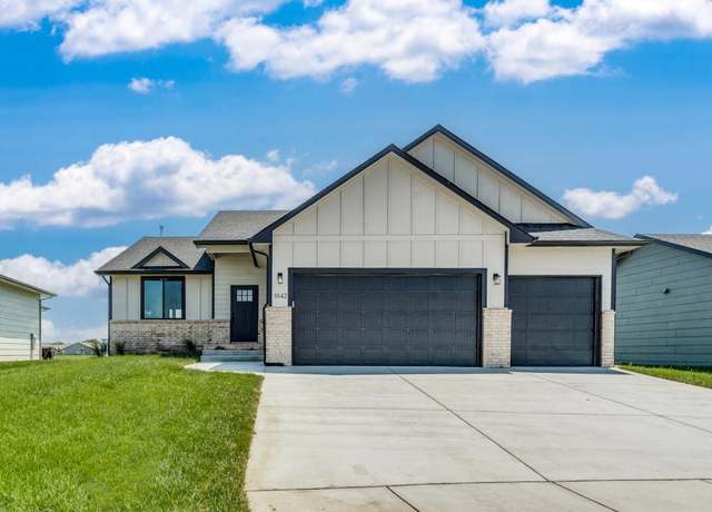 Property at 5542 N St. Paul St, Wichita, KS 67204, 5 beds, 3 baths