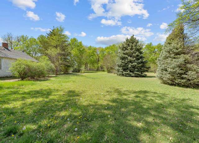Property at 1001 N 12th St, Salina, KS 67401