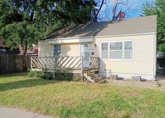 Property at 1722 N Monroe St, Hutchinson, KS 67502, 2 beds, 1 bath
