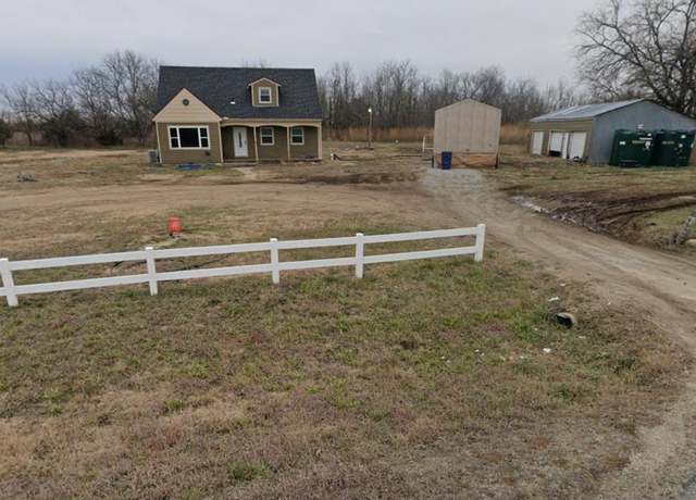 Property at 14937 SW Thunder Rd, Augusta, KS 67010, 4 beds, 3 baths