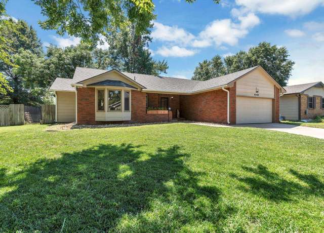 Property at 8309 W 17th St N, Wichita, KS 67212, 3 beds, 3 baths