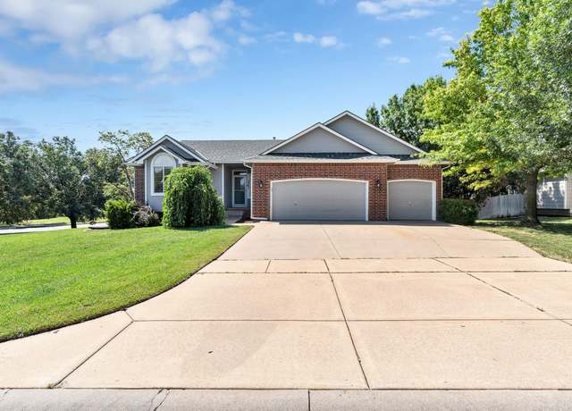 Property at 2303 N Regency Lakes Ct, Wichita, KS 67226, 4 beds, 3 baths