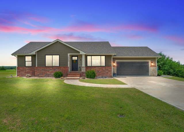 Property at 15085 SW Ohio, Augusta, KS 67010, 5 beds, 3 baths