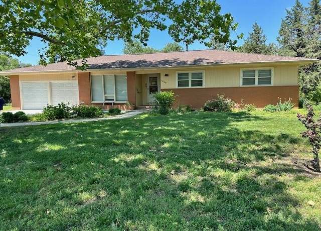 Property at 1040 E 44th St S, Wichita, KS 67216, 3 beds, 2 baths