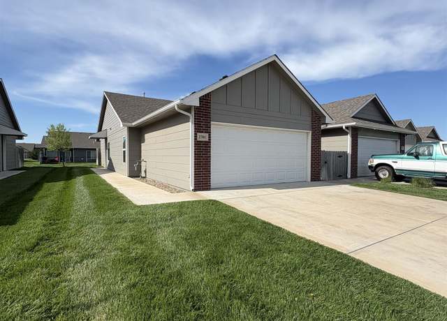 Property at 2701-2703 W 55th St N, Wichita, KS 67204, 2 beds