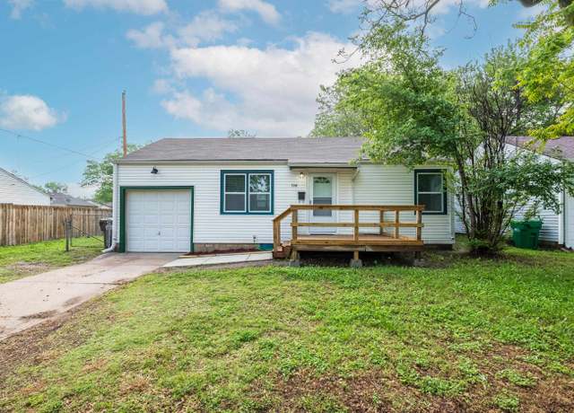 Property at 726 N Ash St, Wichita, KS 67214, 2 beds, 1 bath