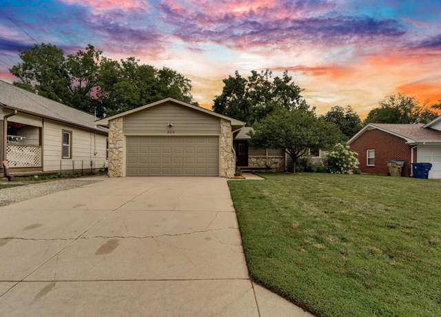Property at 302 E Kay St, Derby, KS 67037, 4 beds, 3 baths