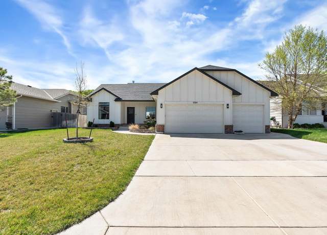 Property at 8364 W Kackley Ct, Wichita, KS 67205, 5 beds, 3 baths
