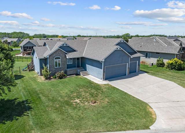 Property at 4858 N Emerald Ct, Maize, KS 67101, 6 beds, 3 baths