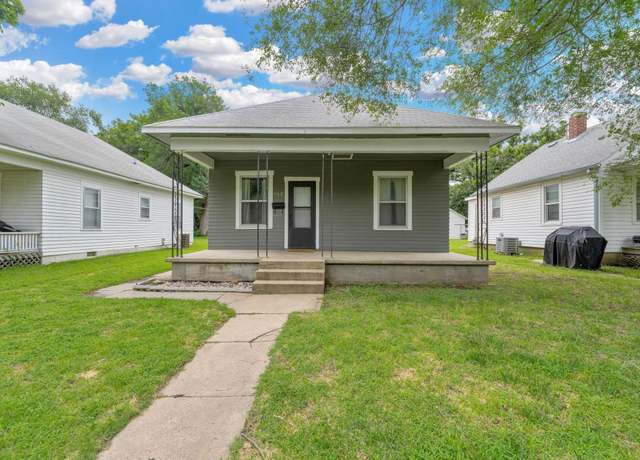 Property at 429 W 5th St, Newton, KS 67114, 2 beds, 1 bath