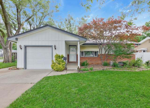 Property at 1624 Washington Ln, Augusta, KS 67010, 2 beds, 2 baths