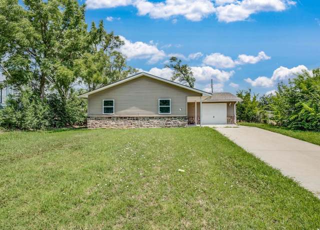 Property at 2608 N Spruce St, Wichita, KS 67219, 3 beds, 1.5 baths