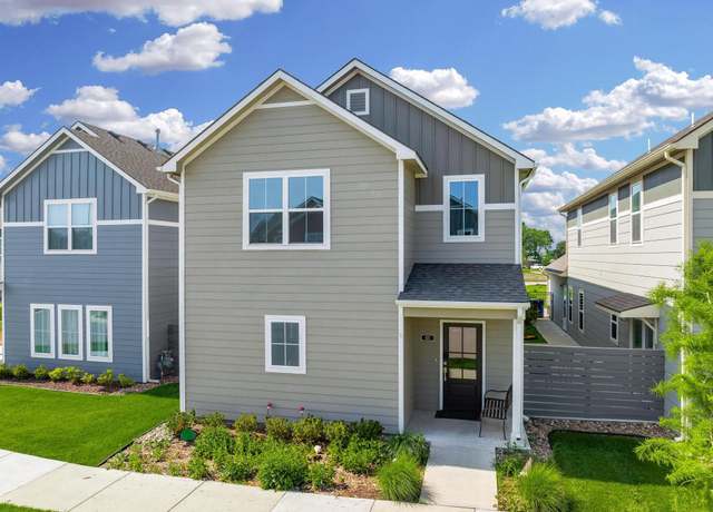 Property at 435 E Park Pl, Andover, KS 67002, 3 beds, 2.5 baths