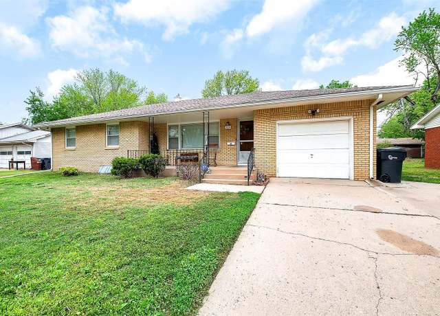 Property at 309 Alice Ave, Newton, KS 67114, 3 beds, 2 baths